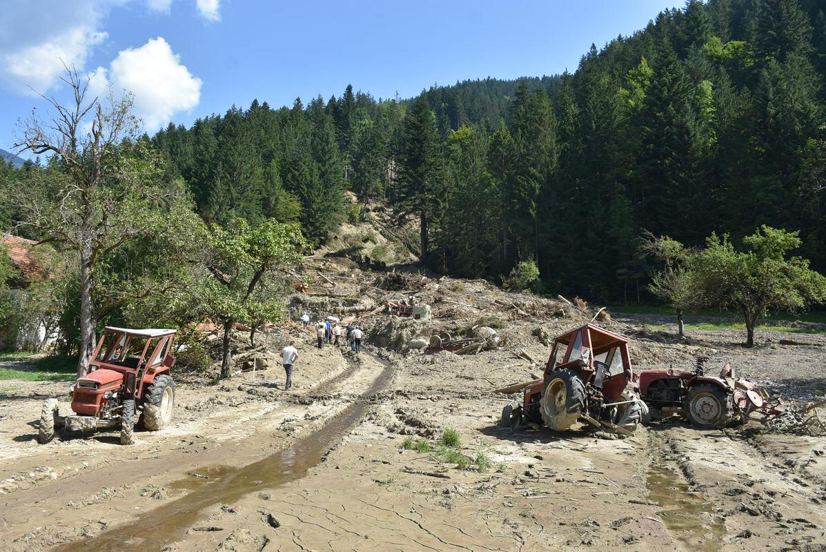Posledice poplav na kmetiji v Lučah. Foto: Ministrstvo za kmetijstvo