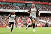 Fulham z deseterico do velike točke na Emiratesu, rdeči vragi od 0:2 do 3:2