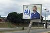 Prehodni voditelj Gabona obljublja pot v demokracijo, a z novimi volitvami ne želi hiteti