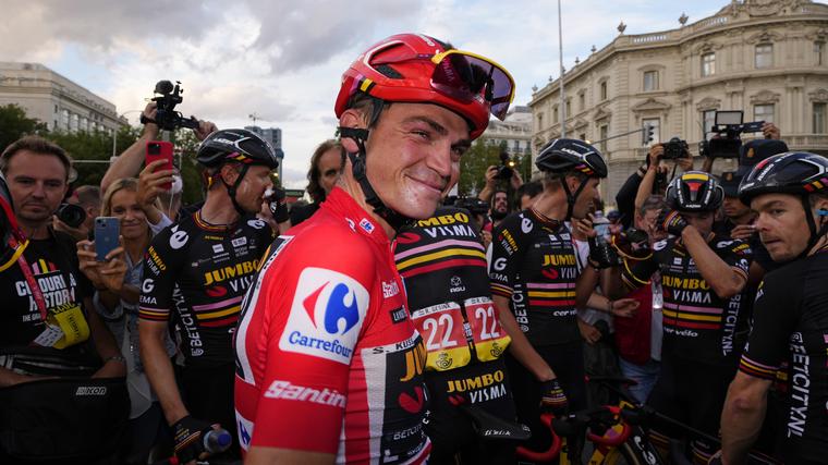Sepp Kuss, proud winner of La Vuelta 23. Photo: AP