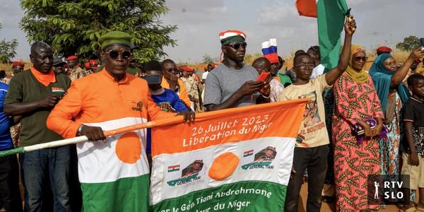 Macron : la France retire son ambassadeur et ses forces militaires du Niger
