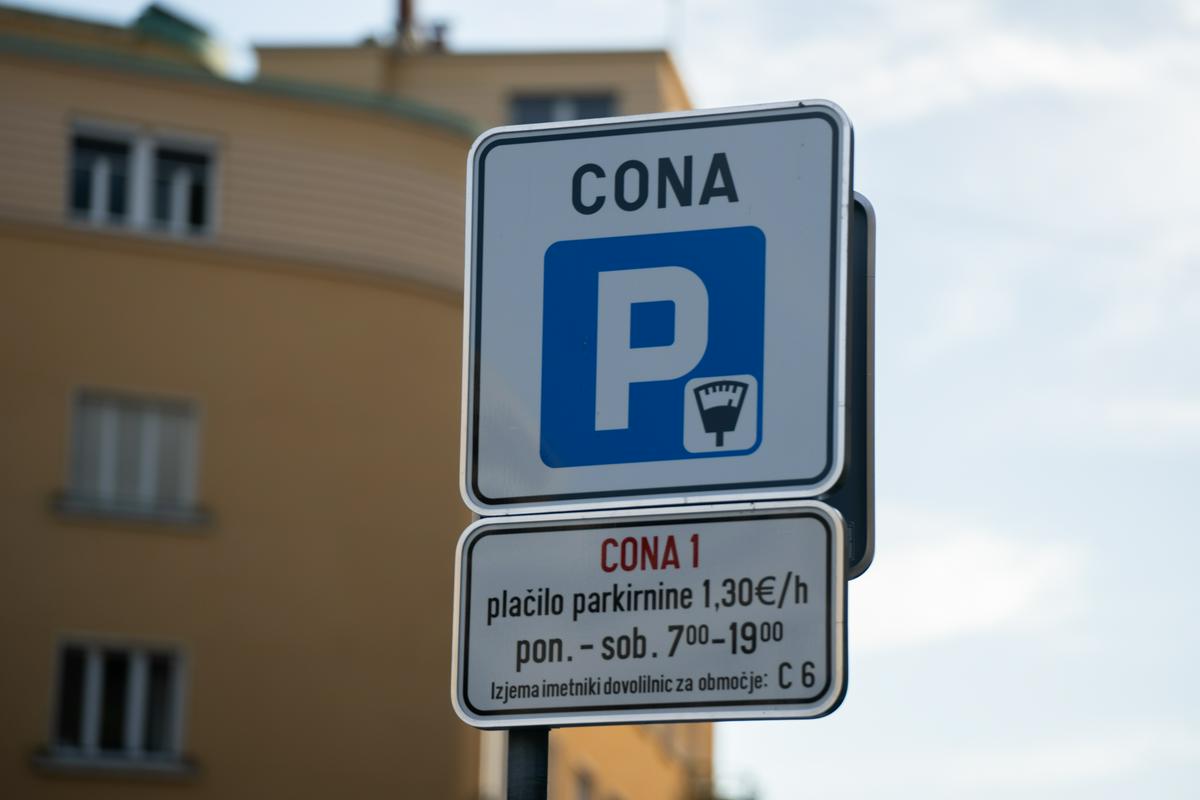 V Ljubljani konkretna podražitev parkiranja in malo cenejše dovolilnice