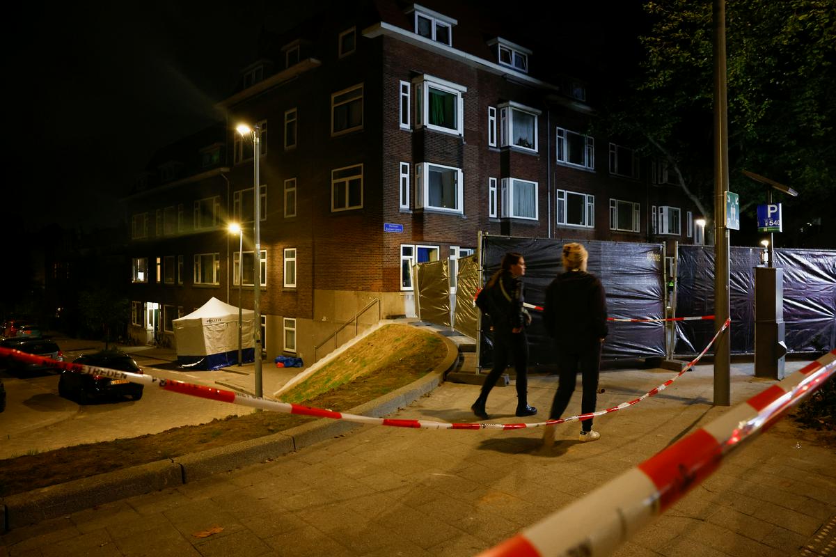 Strelski pohod je 32-letnik začel v stanovanjski soseski. Foto: Reuters