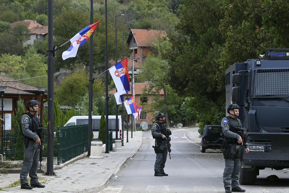 Srbska policija aretirala Milana Radoičića, ki je v petek prevzel odgovornost za napad v Banjski
