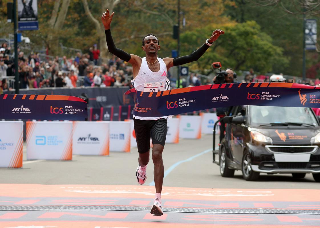 Tamirat Tola je prvič tekel na newyorškem maratonu. Foto: Reuters