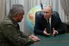 Putin obiskal ruske poveljnike v Rostovu. Rusi krepijo napade na Avdijivko.