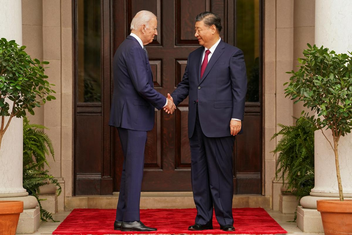 To je bilo njuno prvo dvostransko srečanje po več kot letu dni. Foto: Reuters
