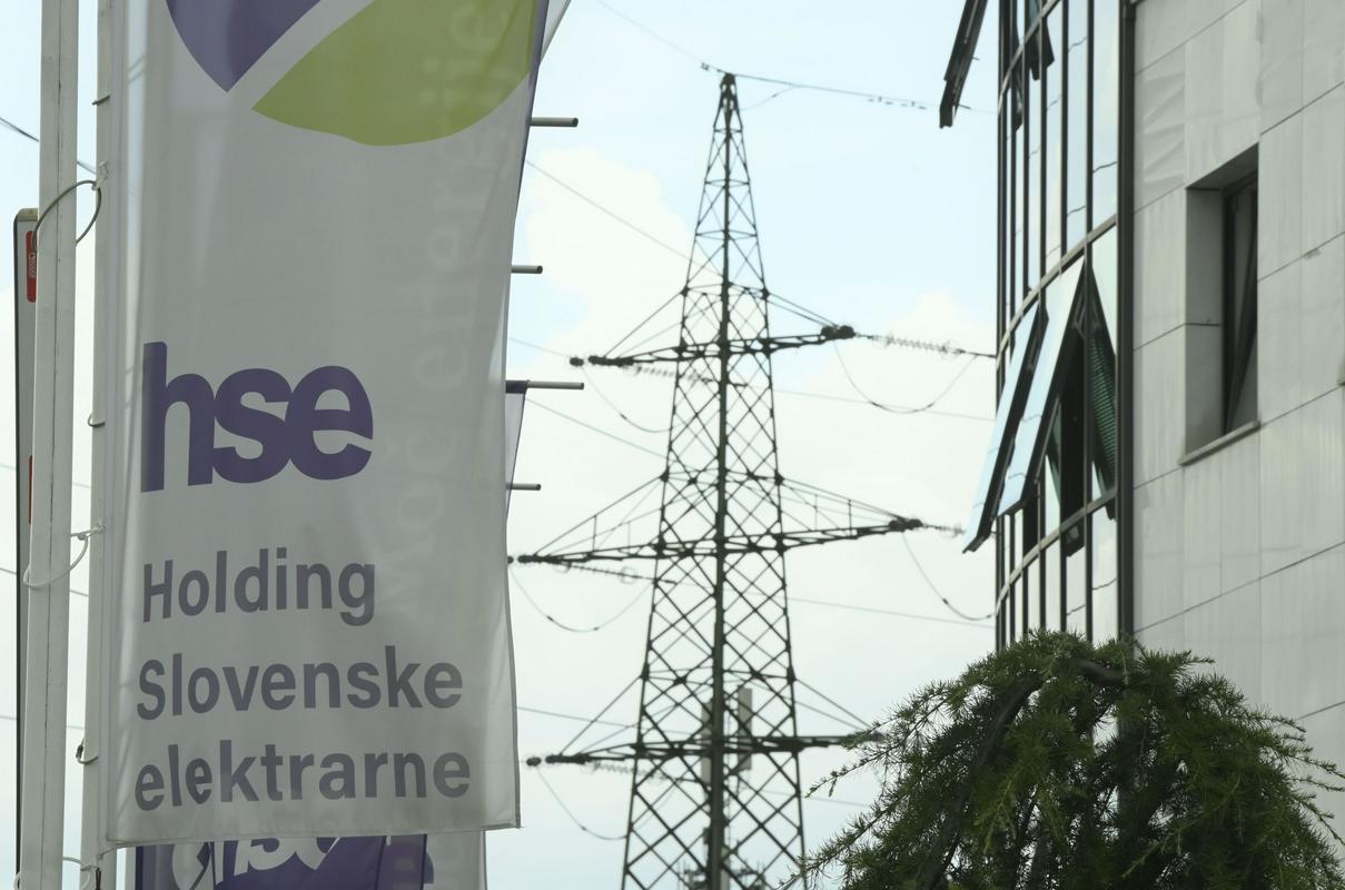 Proizvodnja električne energije ni ogrožena, škoda je na poslovnih sistemih, pravijo v HSE-ju. Foto: BoBo/Žiga Živulović ml.