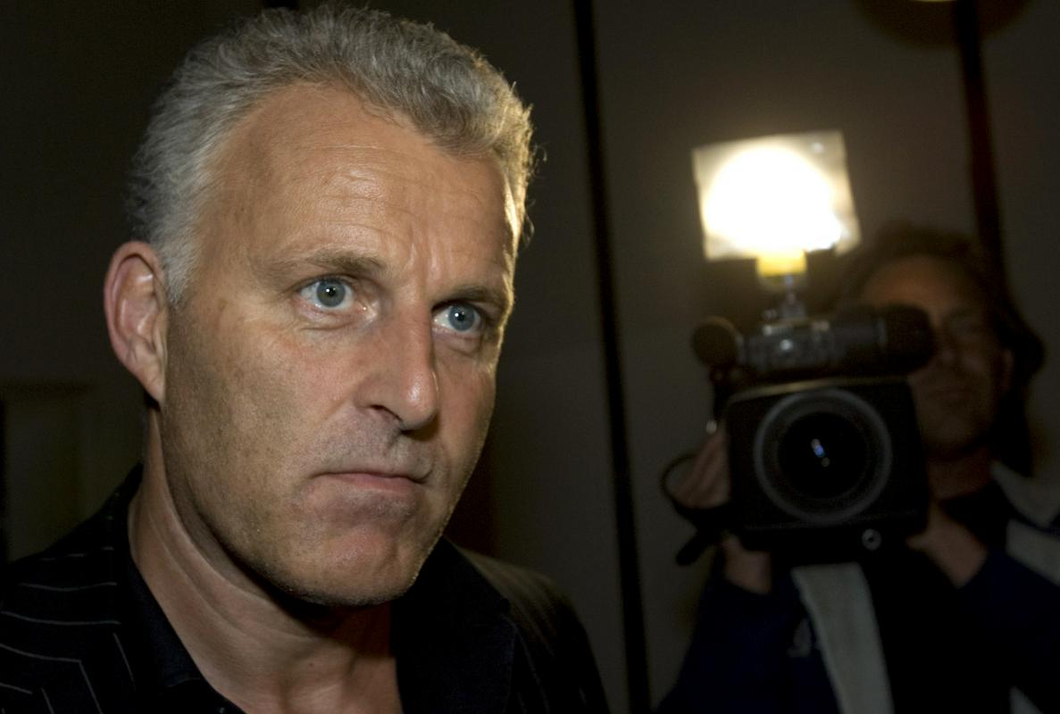 De Vries je prvič postal znan, ko je leta 1983 poročal o ugrabitvi nizozemskega bogataša Freddyja Heinekena. Foto: AP