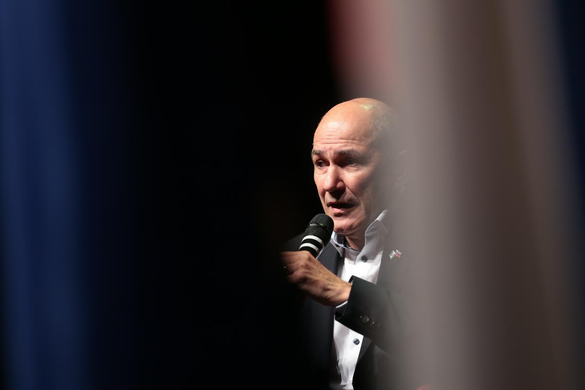 Janša: SDS bi podprla nekatere rešitve v Šutarjevem zakonu, saj gredo v pravo smer