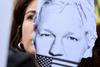 Ameriška vlada sodišče v Londonu poziva, naj zavrne pritožbo Assangea na izročitev