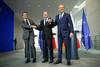 Macron, Scholz in Tusk za skupno ukrepanje pri obrambi miru in svobode v Evropi
