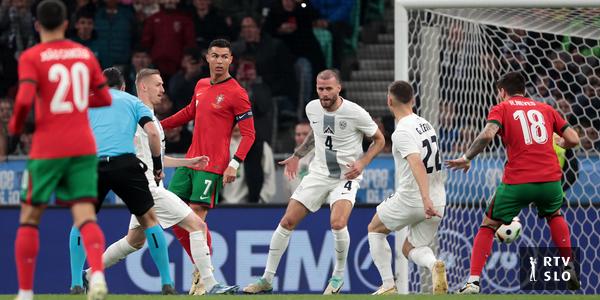 Jogadores de futebol eslovenos derrotaram Portugal