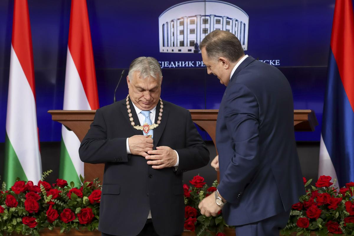 Orban: EU bi se moral širiti na Zahodni Balkan, ne na vzhod