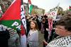 V Malmöju ob Evroviziji množični protesti v podporo Palestini - med protestniki tudi Greta Thunberg