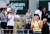 17-letna Rusinja presenetila Sabalenko za polfinale Rolanda Garrosa