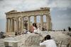 Zaradi previsokih temperatur atenska Akropola spet zaprla vrata