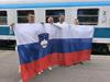 Navijaški vlak prispel v München, Marijin trg preplavili navijači obeh držav