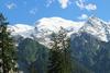 Odtrgan kos ledu z Mont Blanca ubil alpinista in jih štiri poškodoval