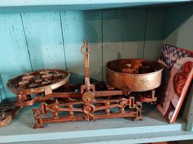 Bi uganili, da je to tehtnica? Foto: Tanja Mojzer