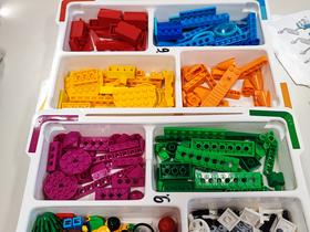 Robotika na OŠ Nove Fužine. Foto: Tanja Mojzer