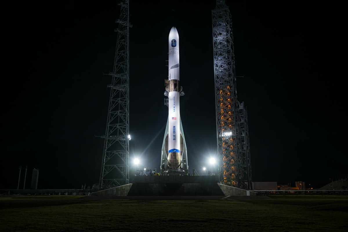 Drugi polet New Glenna, rivala Muskovemu Falconu 9. Bo pristanek uspel?