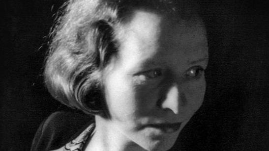 Ob 8. marcu prisluhnimo izpisovanju individualnih izkušenj in zamolčane kolektivne zgodovine