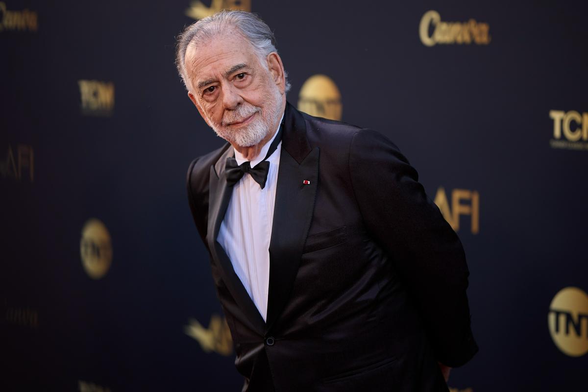 Francis Ford Coppola še vedno plačuje za Megalopolis: prodal bo svoje ure
