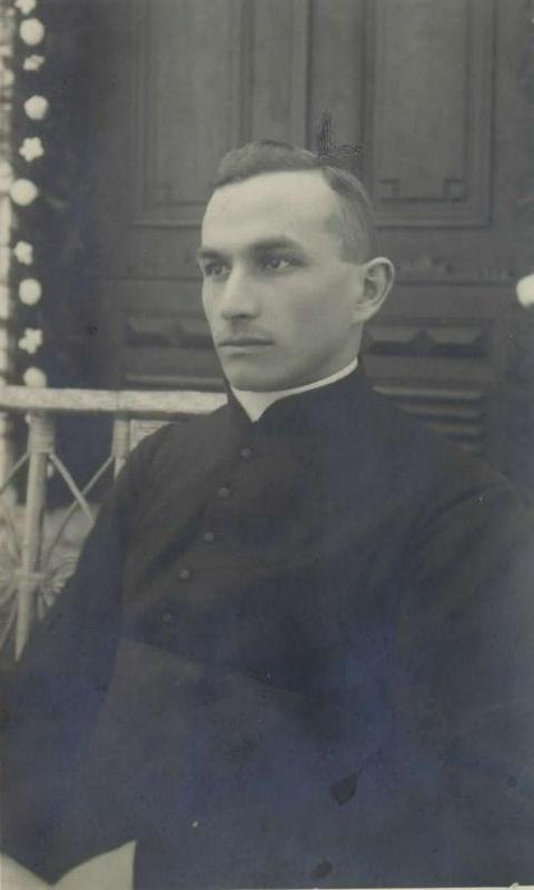 Janez Janžekovič, teolog in filozof, ki je 1933−1941 predaval na Visoki bogoslovni šoli v Mariboru. Foto: Wikipedia Janez Janžekovič, teolog in filozof, ki je 1933−1941 predaval na Visoki bogoslovni šoli v Mariboru. Foto: Wikipedia
