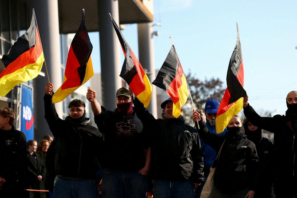 Podporniki stranke AfD. Foto: Reuters Podporniki stranke AfD. Foto: Reuters