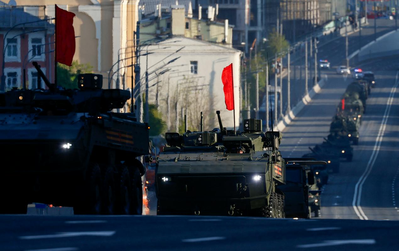 Priprave na parado ob dnevu zmage 9. maja v Moskvi. Foto: Reuters Priprave na parado ob dnevu zmage 9. maja v Moskvi. Foto: Reuters