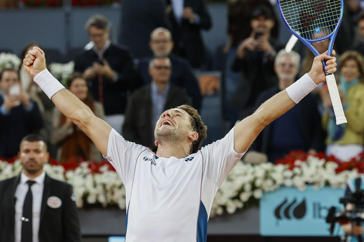 Ruud je dočakal veliki trenutek po številnih finalnih porazih na največjih turnirjih. Foto: EPA Ruud je dočakal veliki trenutek po številnih finalnih porazih na največjih turnirjih. Foto: EPA