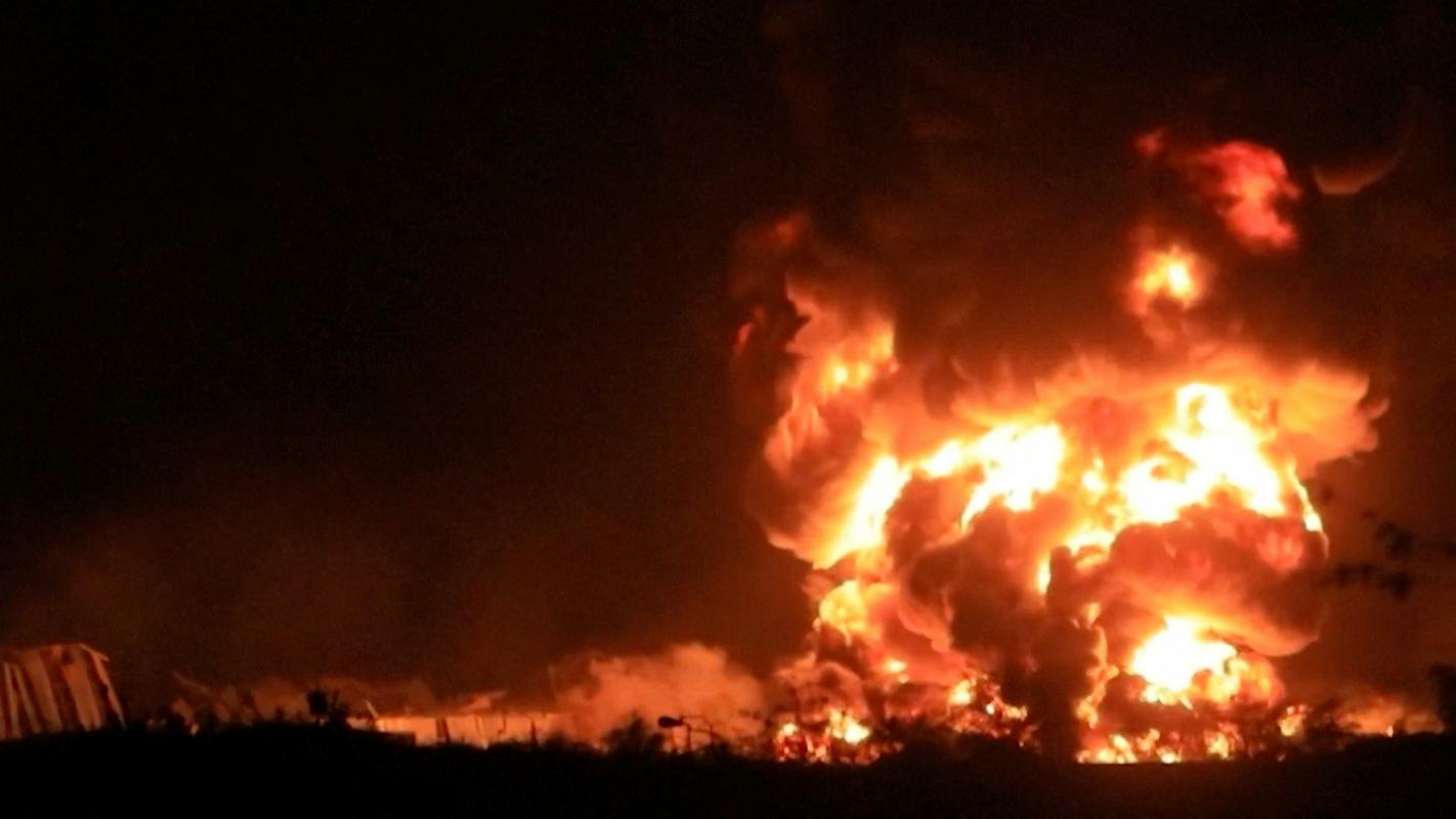 Izrael je izvedel obsežen napad na Hodajdo. Foto: Reuters Izrael je izvedel obsežen napad na Hodajdo. Foto: Reuters