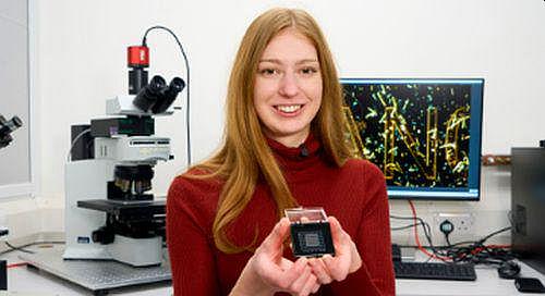 Teja Potočnik je za rešitev LithoTag prejela nagrado Evropskega patentnega urada. Foto: EPO (European Patent Office) Teja Potočnik je za rešitev LithoTag prejela nagrado Evropskega patentnega urada. Foto: EPO (European Patent Office)