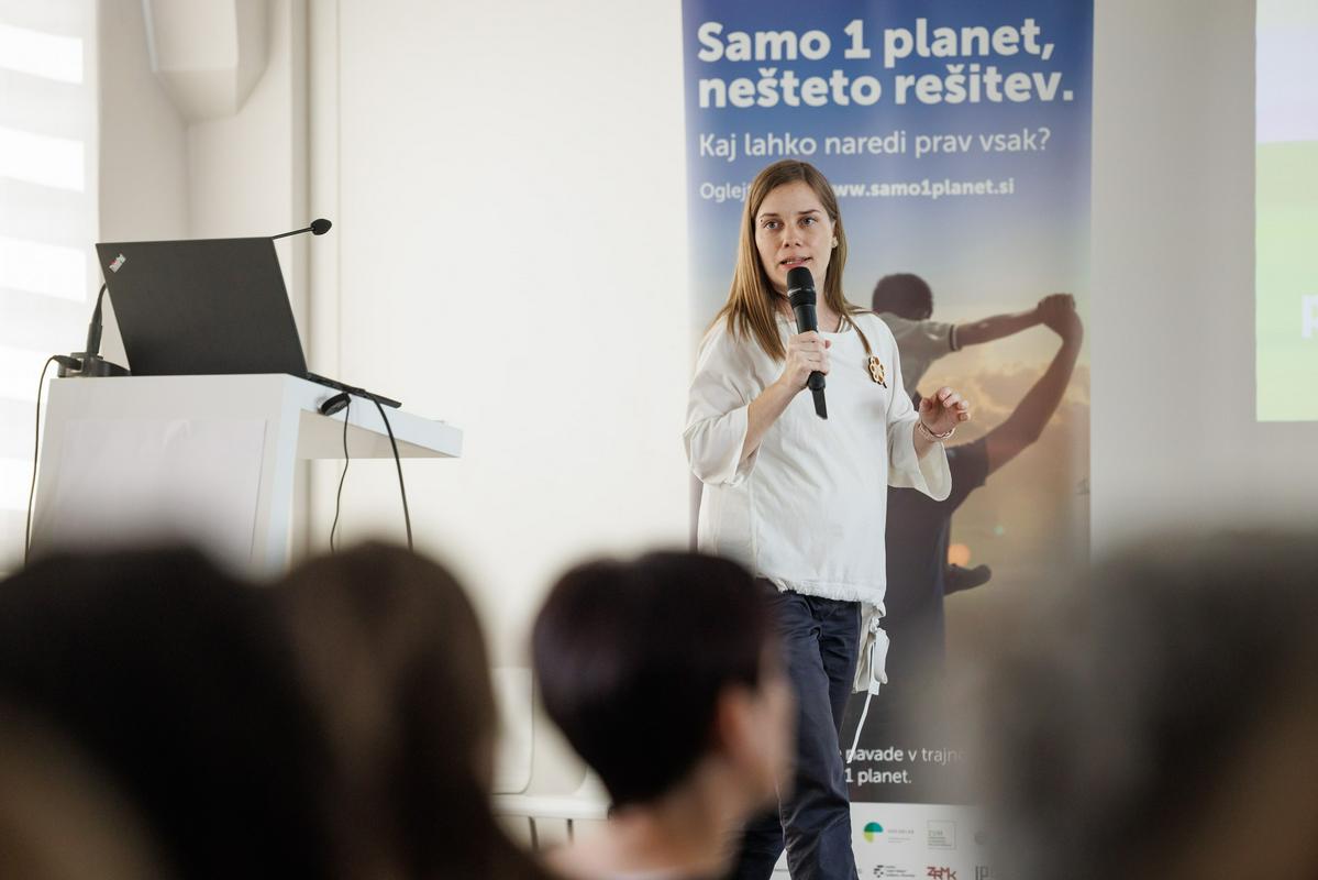 V društvu Ekologi brez meja po besedah Katje Sreš ves čas poudarjajo pomen takšnih meritev, saj se je le na ta način mogoče izogniti zelenemu zavajanju, hkrati pa meritve pokažejo, kako uspešni so nekateri ukrepi. Foto: Ekologi brez meja V društvu Ekologi brez meja po besedah Katje Sreš ves čas poudarjajo pomen takšnih meritev, saj se je le na ta način mogoče izogniti zelenemu zavajanju, hkrati pa meritve pokažejo, kako uspešni so nekateri ukrepi. Foto: Ekologi brez meja