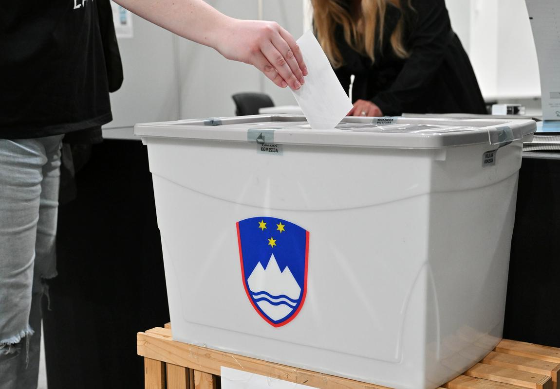 SD poziva državljane, da se udeležijo referendumskega glasovanja. Foto: BoBo/Žiga Živulović ml. SD poziva državljane, da se udeležijo referendumskega glasovanja. Foto: BoBo/Žiga Živulović ml.