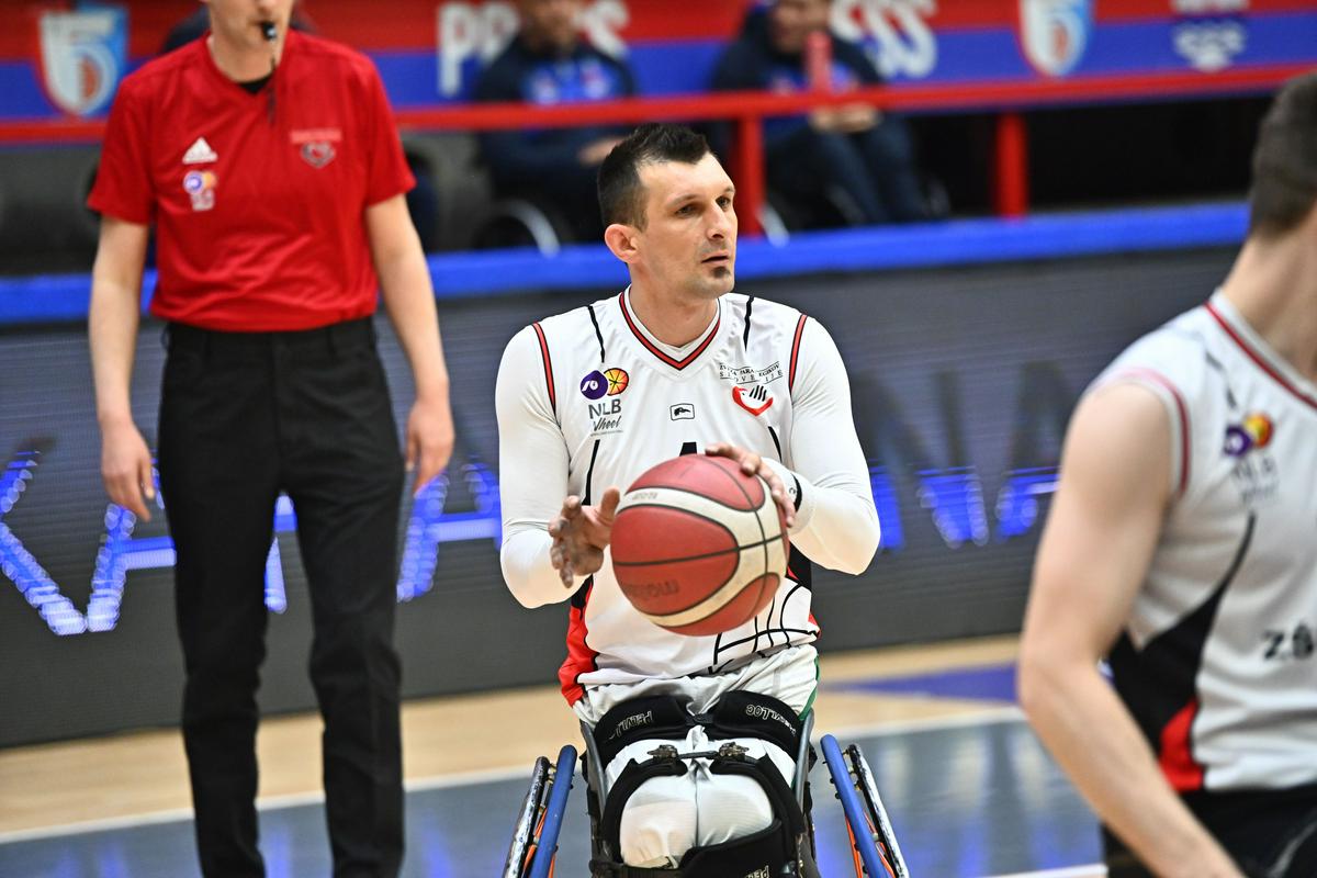 Slovenija osvojila 12. mesto na SP v košarki na vozičkih 3 na 3