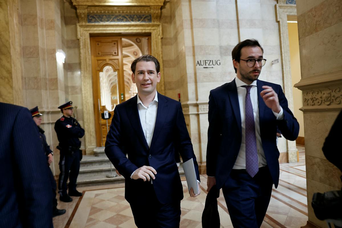 Nekdanji avstrijski kancler Kurz oproščen lažnega pričanja