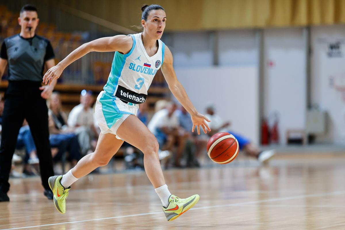 Teja Oblak: V klubu težko dobiš take posebne občutke, kot jih z igranjem za svojo državo