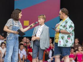 Čist hud žur na Kongresnem trgu (NACE JENC, 11-letni operni pevec iz Glasbene šole DoReWe, Kamnik) Foto: Adrian Pregelj / RTV Slovenija