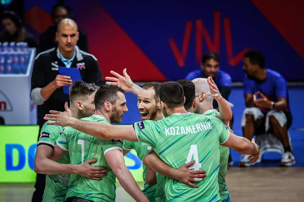 Slovenski odbojkarji danes ob 11.30 proti Bolgariji