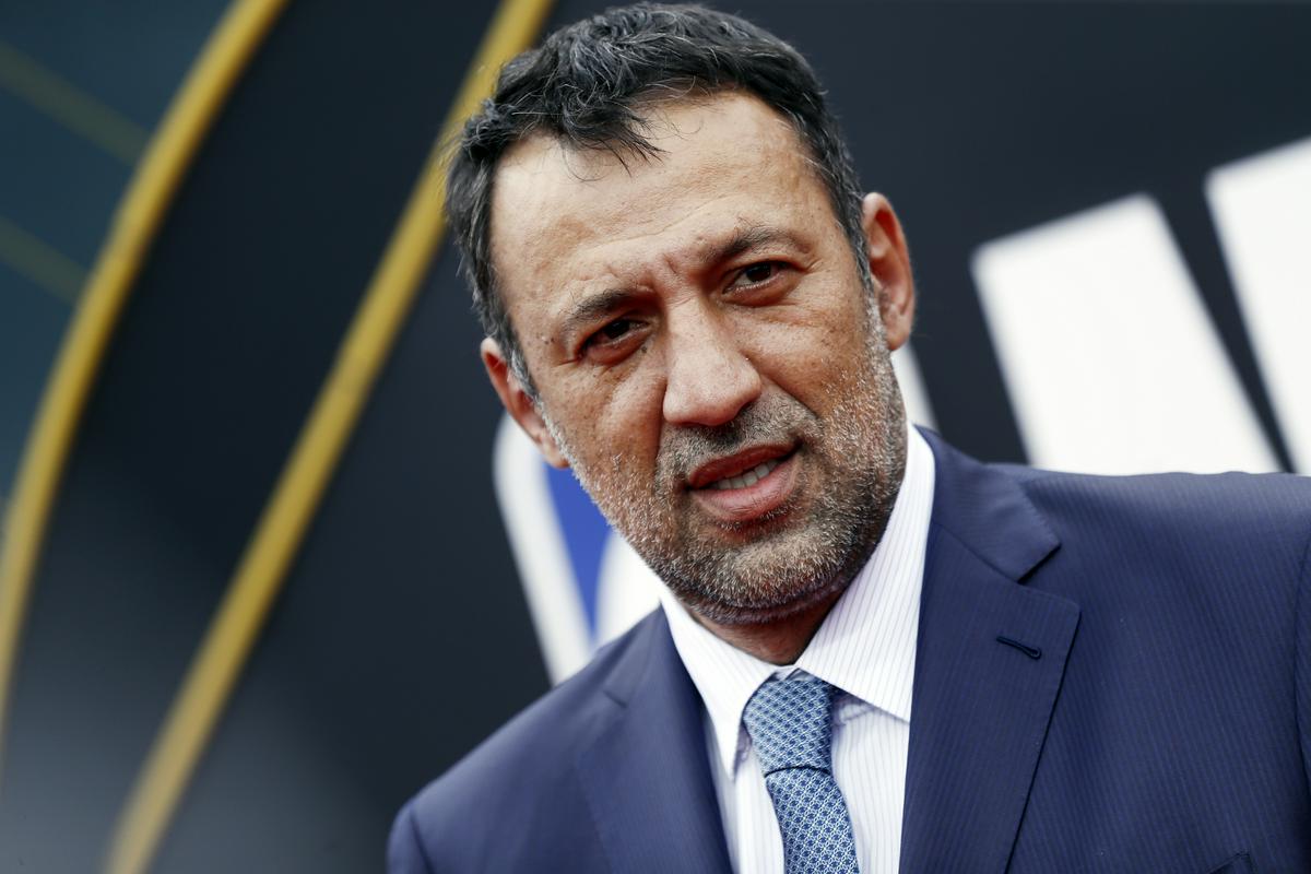 Vlade Divac si je zlomil kolk ob padcu z motorjem