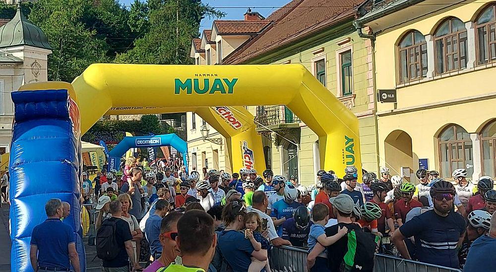Na maratonu Alpe Gran Fondo več kot 350 kolesarjev iz 15 držav
