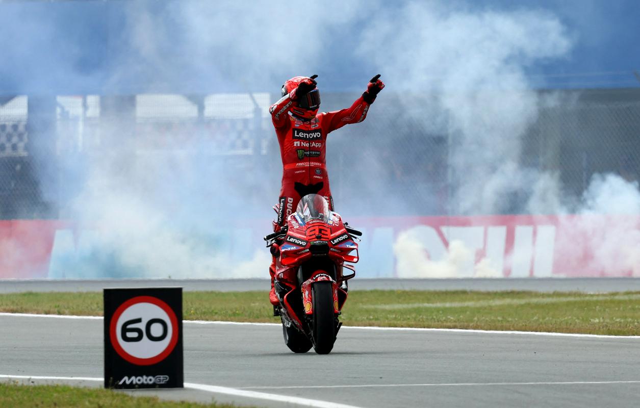 Marc Marquez ujel Agostinija, Alex Marquez zlomil kost v roki