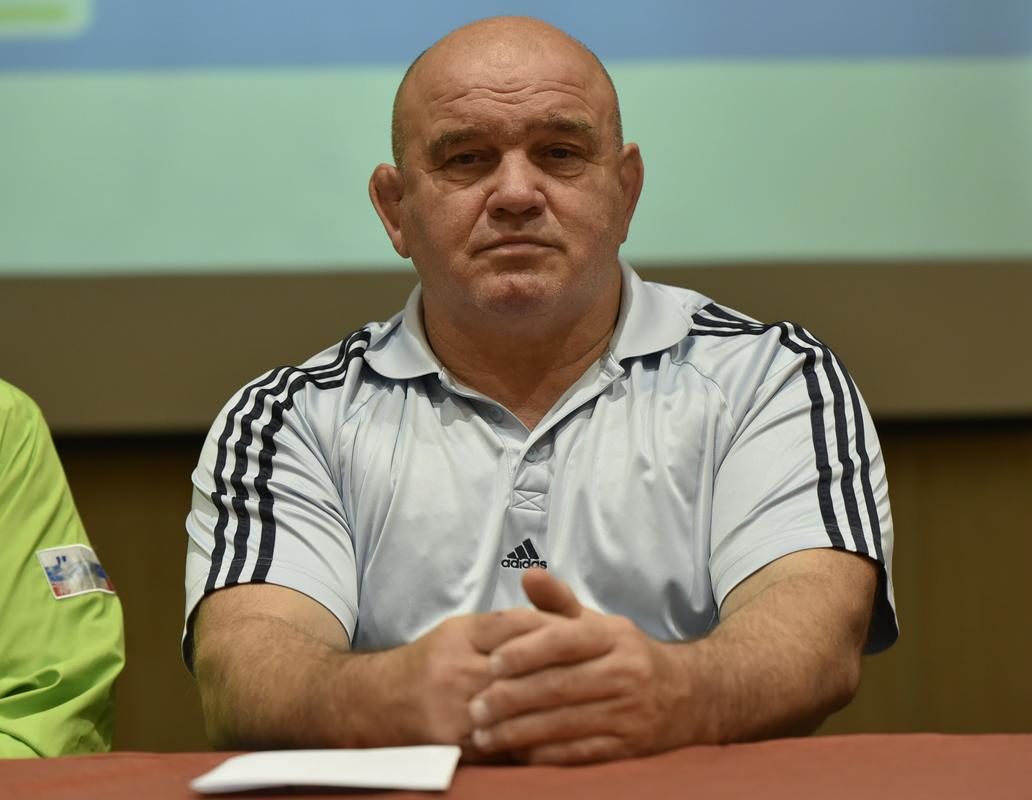 Fabjan prijavljen zaradi domnevnih spolnih zlorab in nasilja. On očitke zavrača.
