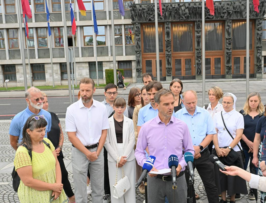 V zasebnih vrtcih nasprotujejo predvidenim spremembam financiranja – omenjajo tudi možnost stavke