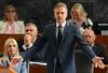 Premier Golob o višanju davkov in novih prispevkih: Vlada se je zavezala, da bo dala prednost ljudem