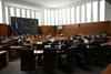 Poslanci vendarle sprejeli podnebni zakon. Potrjen tudi zakon o rabi konoplje za medicinske namene.