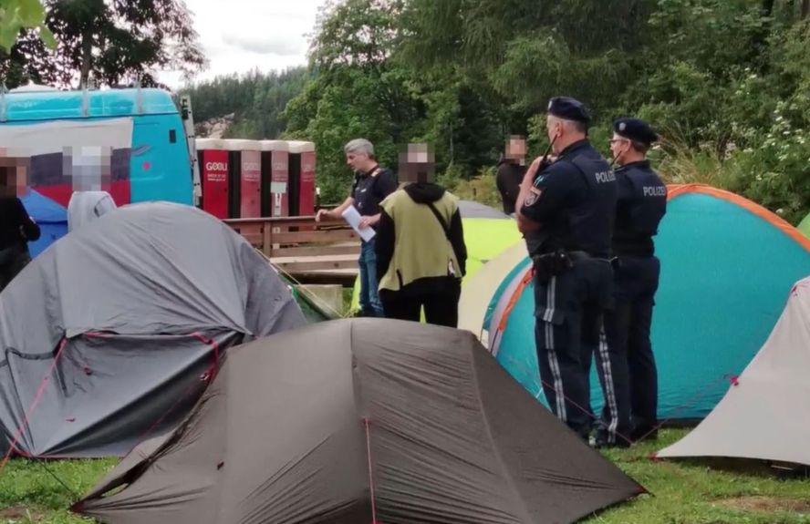 Znana sestava posebne komisije, ki bo preučila racijo pri domačiji Peršman