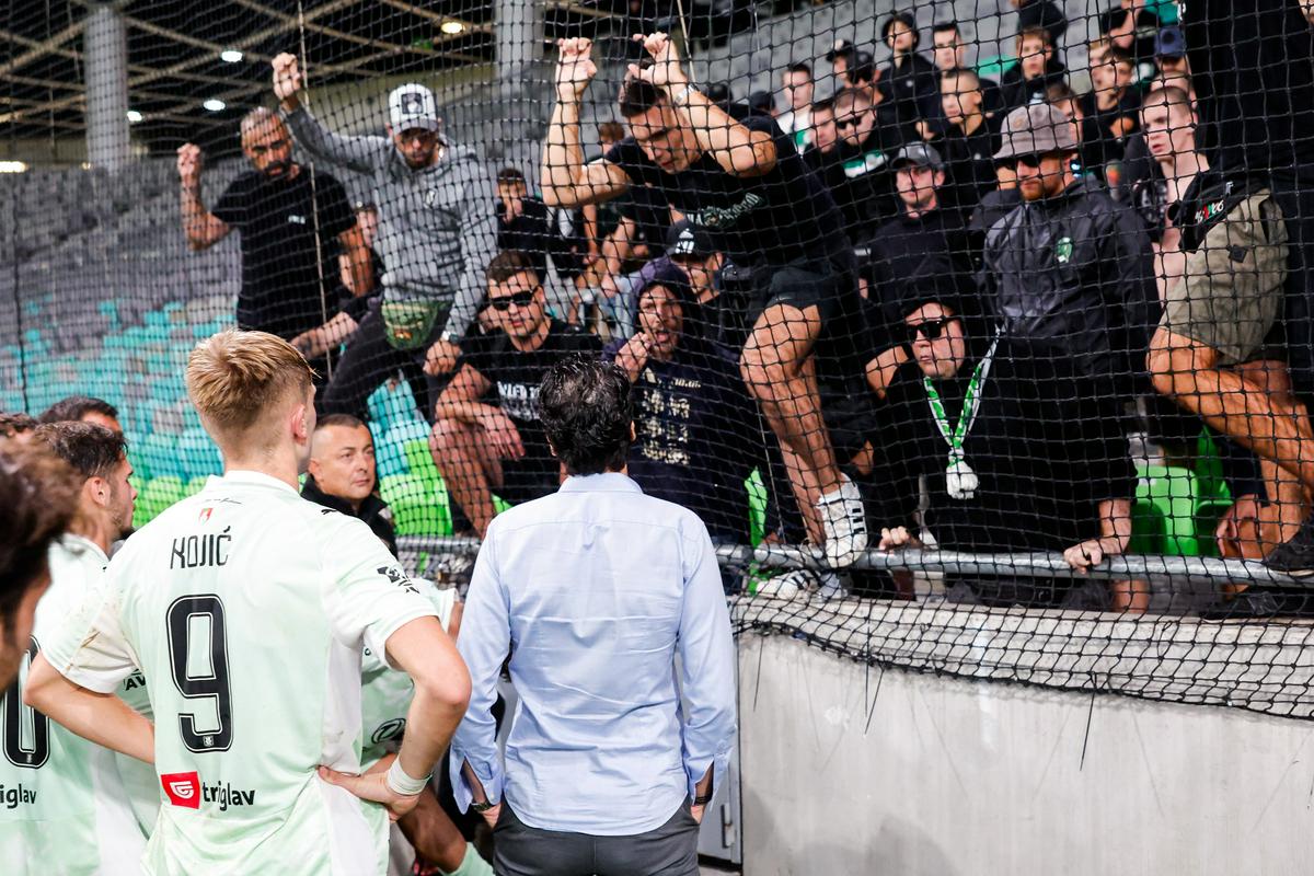 Olimpija med aktualnimi prvaki utrpela drugi najvišji poraz